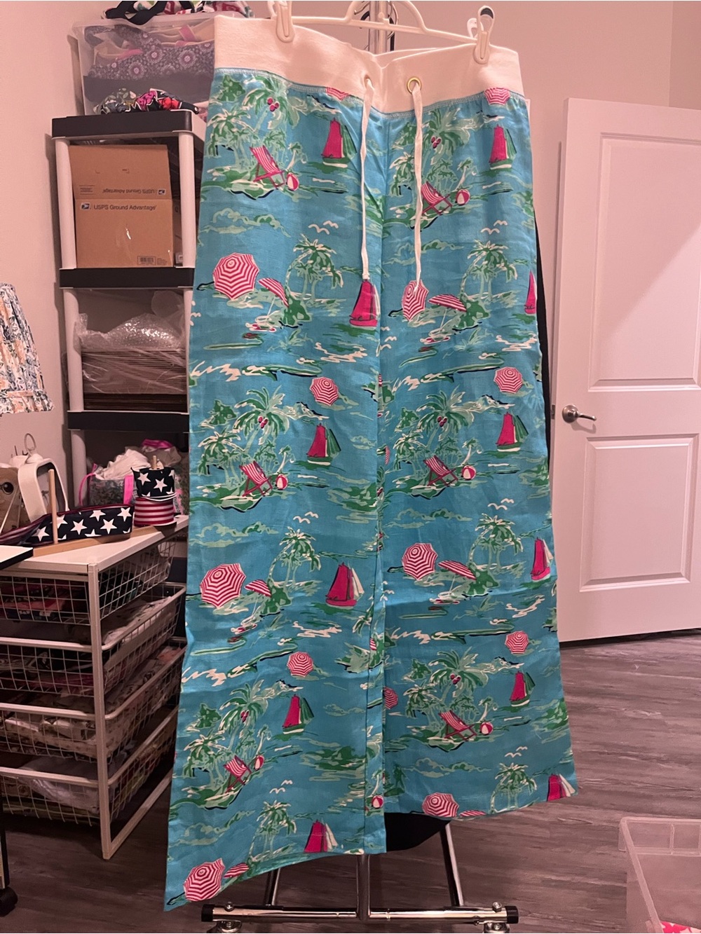 All for color pull on linen pant size L